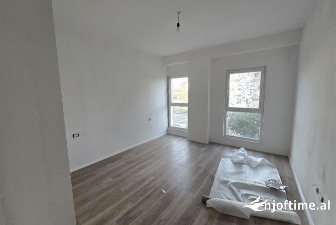 Shtepi ne shitje 1+1 ne Tirane - 129,000 Euro