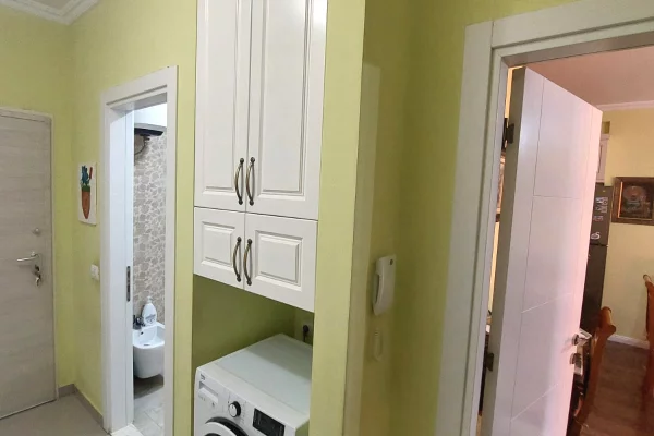 Shtepi ne shitje Apartament ne Tirane, 2+1, Mobilimi E mobiluar, Pagesa 140,000  Euro.