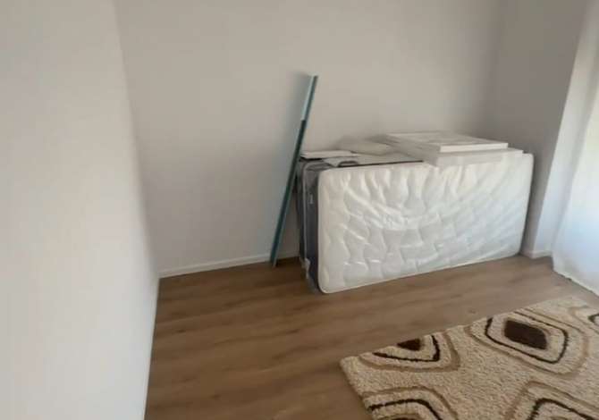 Shtepi me qera 2+1 ne Tirane - 450 Euro