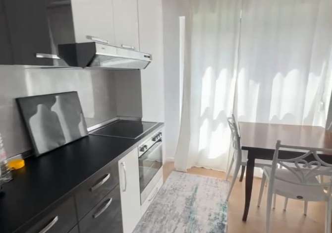 Shtepi me qera 2+1 ne Tirane - 450 Euro