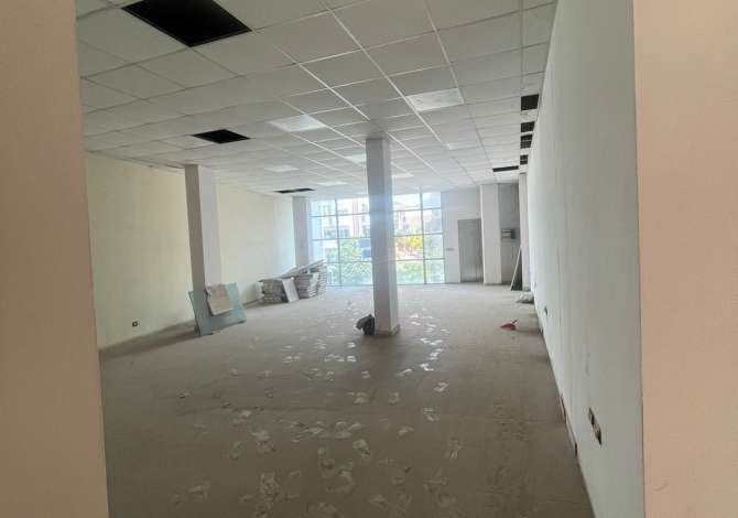 Ambient biznesi me qera 3+1 ne Tirane - 1,500 Euro