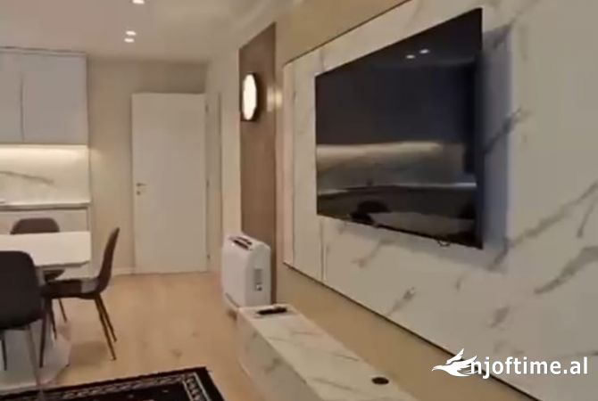 Shtepi me qera Apartament ne Tirane, 1+1, Mobilimi E mobiluar, Pagesa 900  Euro.