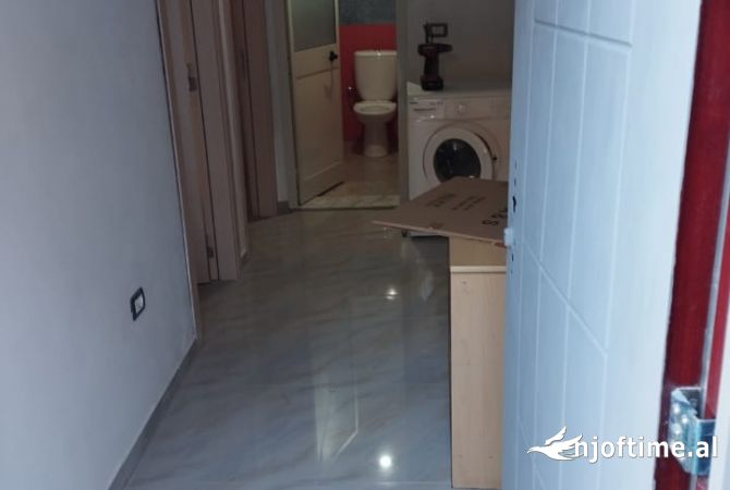 Shtepi me qera 1+1 ne Tirane - 30,000 Leke