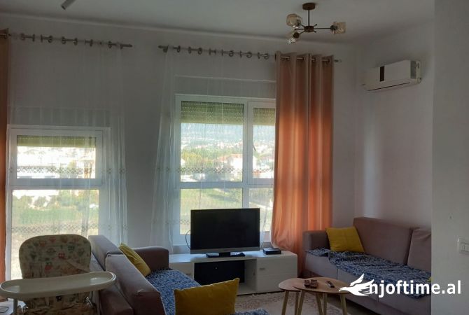 Shtepi me qera 2+1 ne Tirane - 500 Euro
