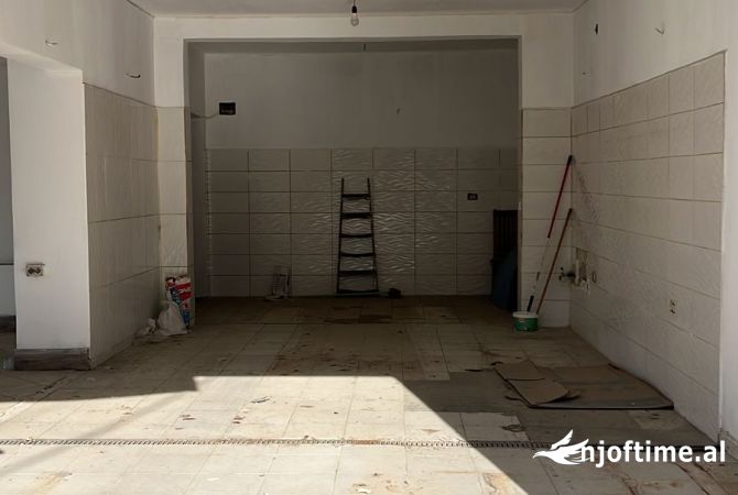 Ambient biznesi me qera (Paskuqan)