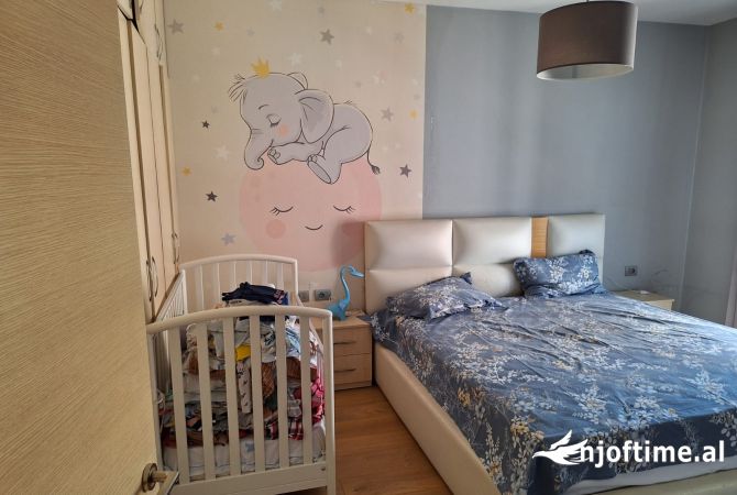 Shtepi me qera 1+1 ne Tirane - 400 Euro