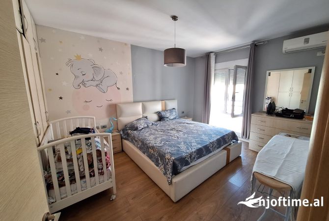 Shtepi me qera 1+1 ne Tirane - 400 Euro