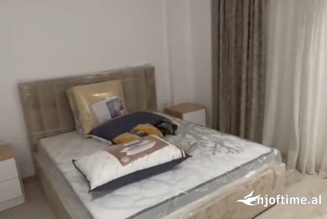 Shtepi me qera 1+1 ne Tirane - 700 Euro
