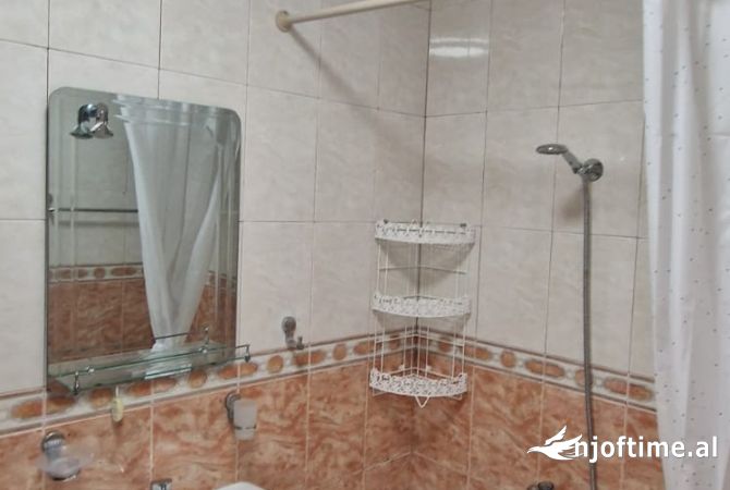 Shtepi me qera Apartament ne Tirane, 1+1, Mobilimi E mobiluar, Pagesa 68,000  Leke.