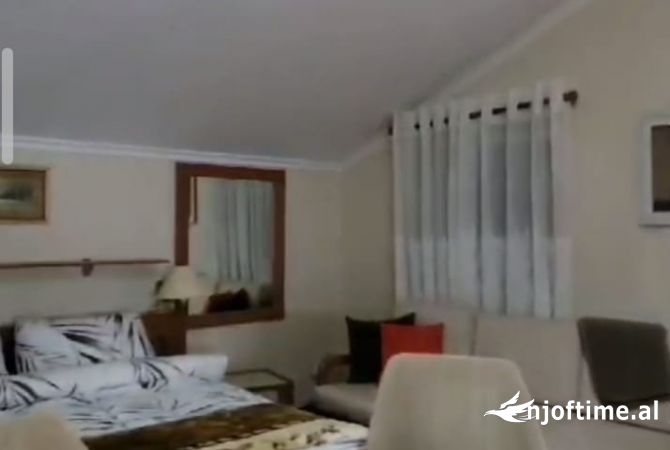 Shtepi me qera Garsoniere ne Tirane - 500 Euro