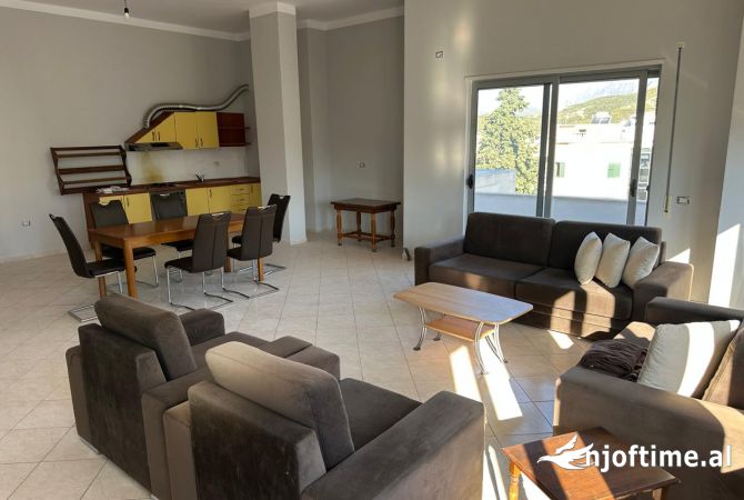 Shtepi me qera 2+1 ne Tirane - 350 Euro