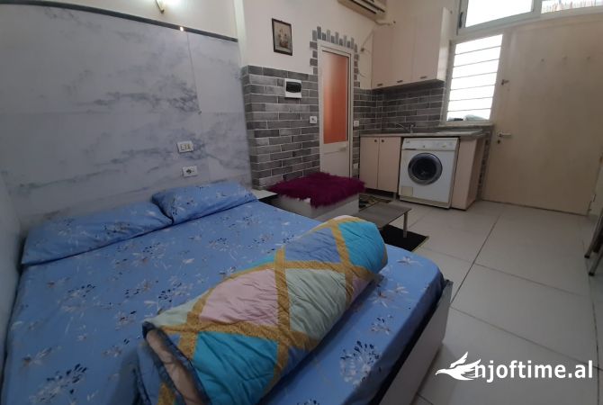 Shtepi me qera 1+1 ne Tirane - 35,000 Leke