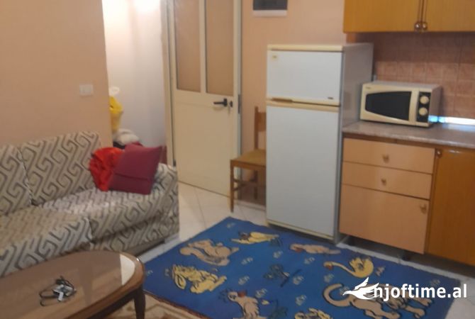 Shtepi me qera 1+1 ne Tirane - 27,000 Leke