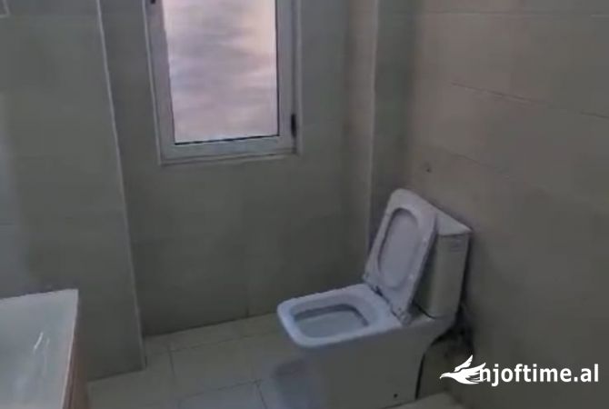 Shtepi ne shitje 1+1 ne Tirane - 115,000 Euro