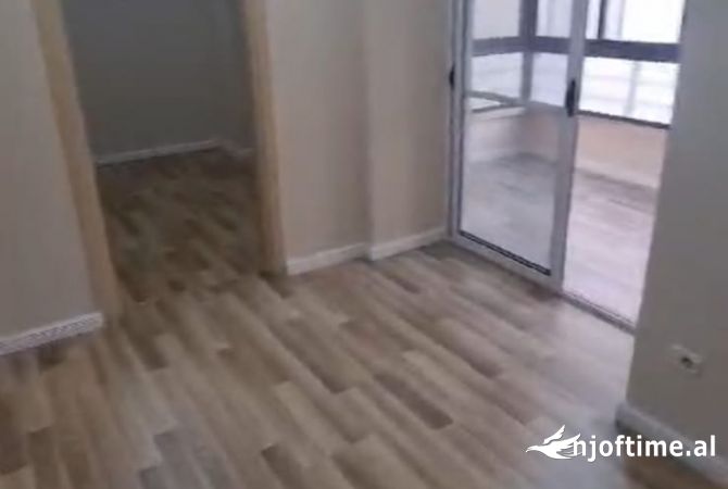 Shtepi ne shitje 1+1 ne Tirane - 115,000 Euro