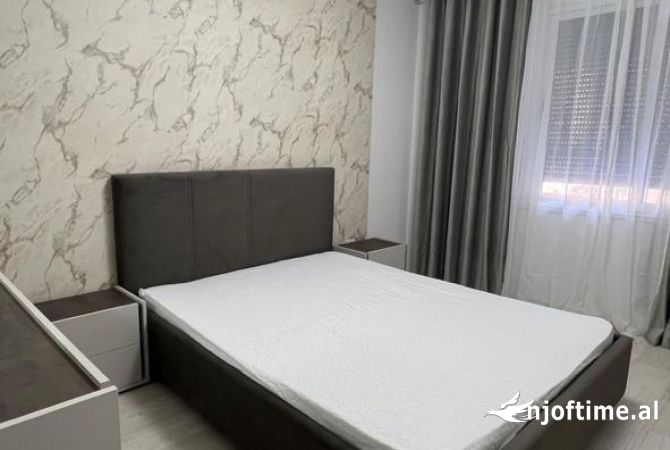 Shtepi me qera 1+1 ne Tirane - 630 Euro