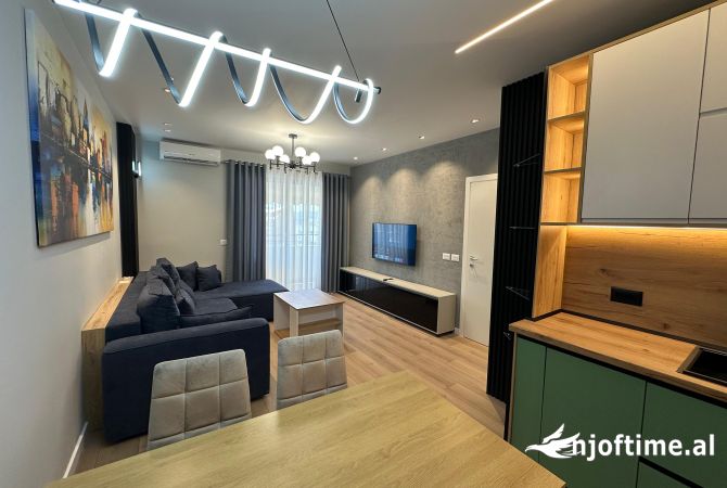 Shtepi me qera 2+1 ne Tirane - 600 Euro