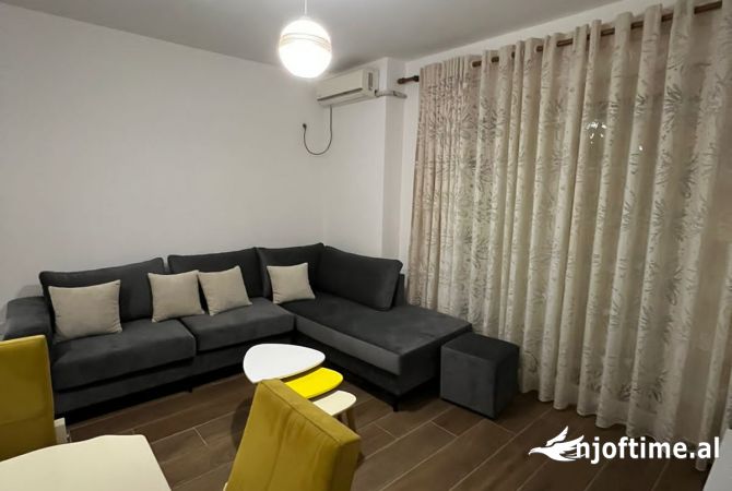 Shtepi me qera 1+1 ne Tirane - 450 Euro