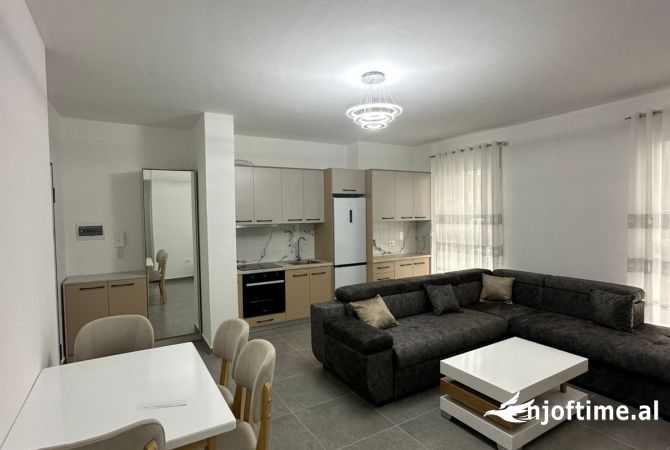 Shtepi me qera 1+1 ne Tirane - 500 Euro