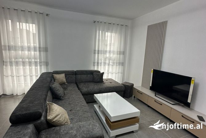 Shtepi me qera 1+1 ne Tirane - 500 Euro