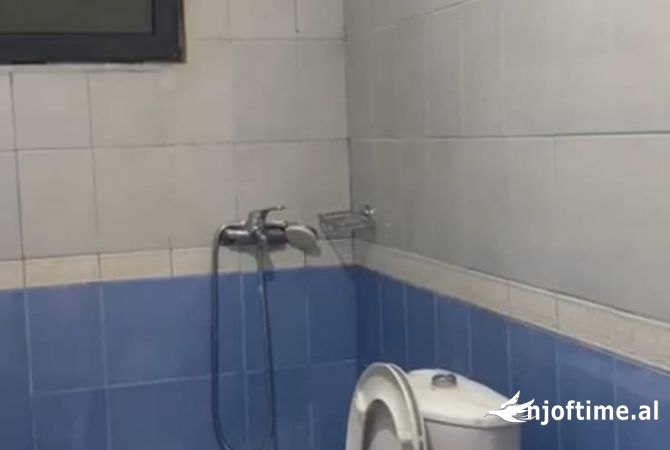 Shtepi me qera Apartament ne Tirane, 2+1, Mobilimi E mobiluar, Pagesa 380  Euro.