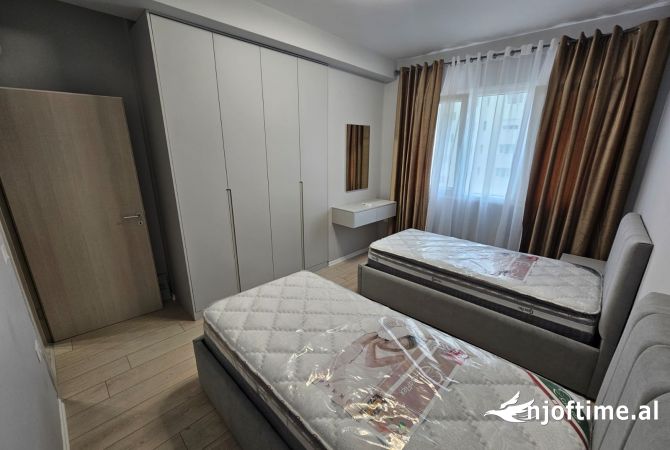 Shtepi me qera Apartament ne Tirane, 1+1, Mobilimi E mobiluar, Pagesa 84,000  Leke.