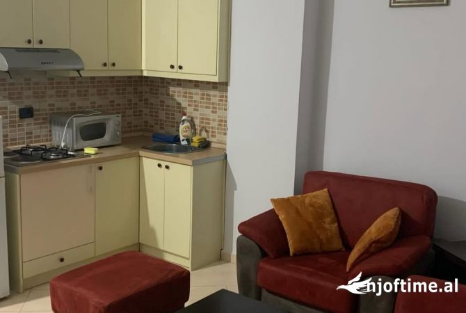 Casa in affitto 1+1 a Tirana - 350 Euro