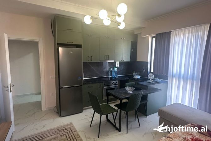 Shtepi me qera 1+1 ne Tirane - 450 Euro