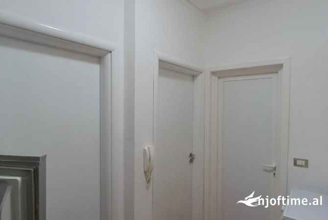 Shtepi me qera 1+1 ne Tirane - 430 Euro