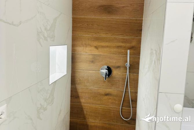 Shtepi me qera Apartament ne Tirane, 1+1, Mobilimi E mobiluar, Pagesa 350  Euro.