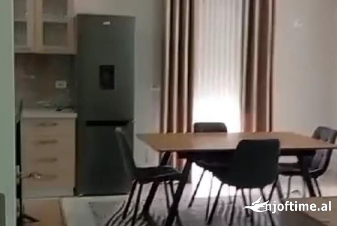 Shtepi ne shitje 2+1 ne Tirane - 180,000 Euro