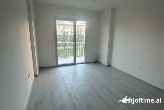 Apartment for sale in Tirana 1+1, Emty