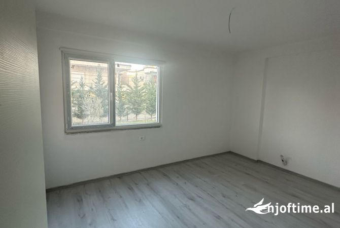 Shtepi ne shitje 1+1 ne Tirane - 93,000 Euro