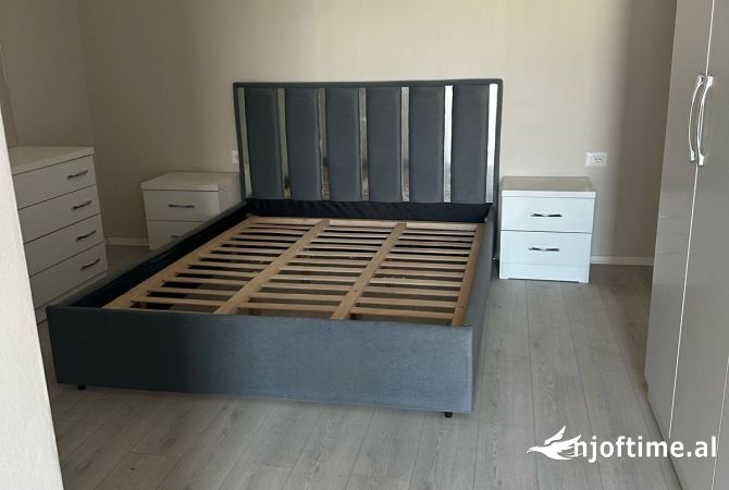 Shtepi me qera 2+1 ne Tirane - 400 Euro