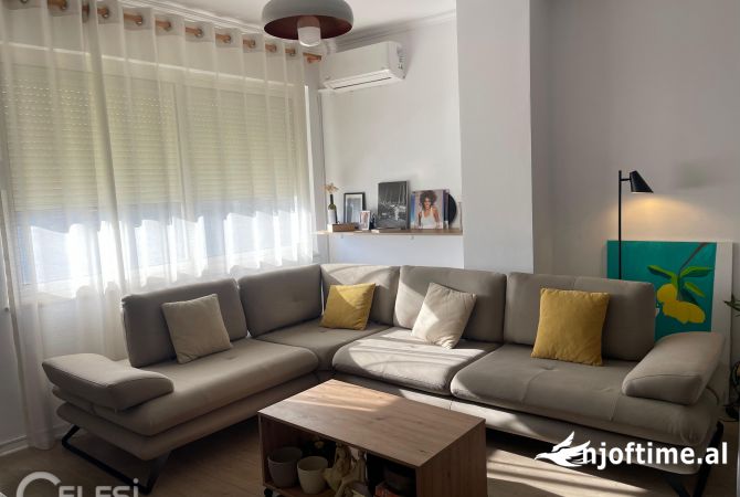 Shtepi me qera Apartament ne Tirane, 1+1, Mobilimi E mobiluar, Pagesa 600  Euro.