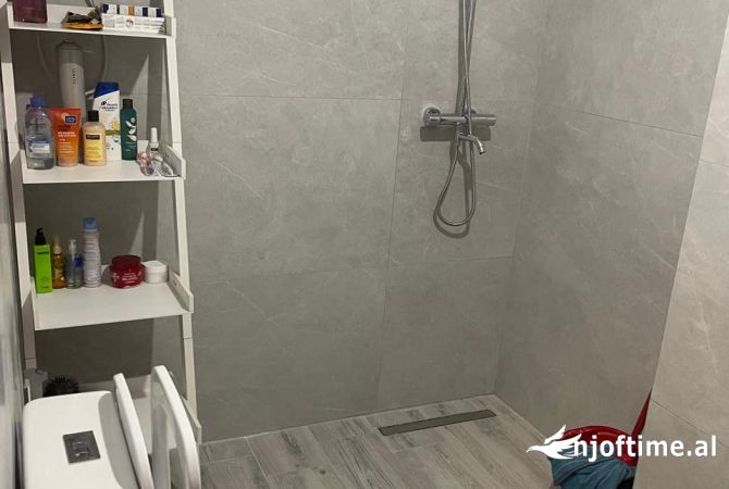 Shtepi me qera Apartament ne Tirane, 1+1, Mobilimi E mobiluar, Pagesa 600  Euro.