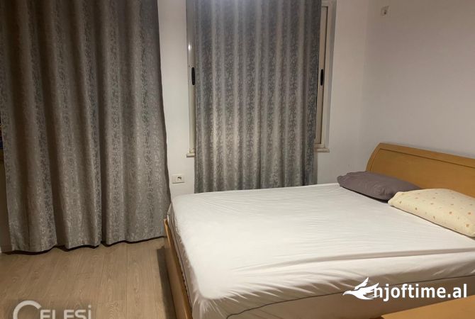 Shtepi me qera Apartament ne Tirane, 1+1, Mobilimi E mobiluar, Pagesa 600  Euro.