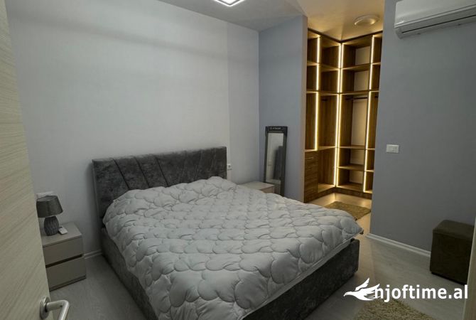 Shtepi me qera Apartament ne Tirane, 1+1, Mobilimi E mobiluar, Pagesa 600  Euro.