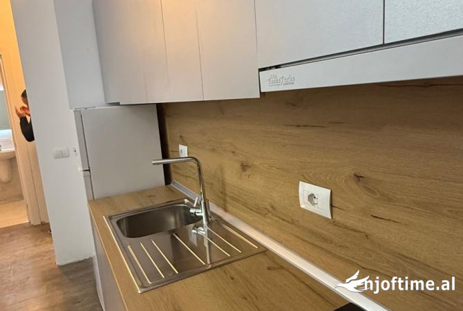 Shtepi me qera 1+1 ne Tirane - 420 Euro