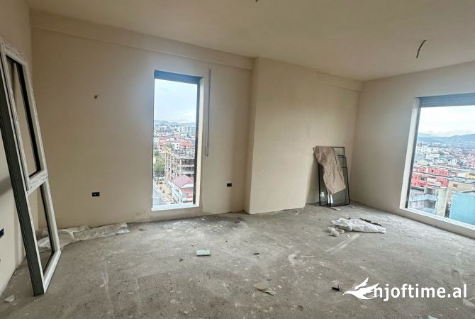 Shtepi ne shitje 2+1 ne Tirane - 82,943 Euro