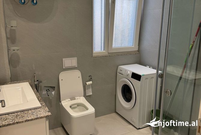 Shtepi me qera 2+1 ne Tirane - 600 Euro