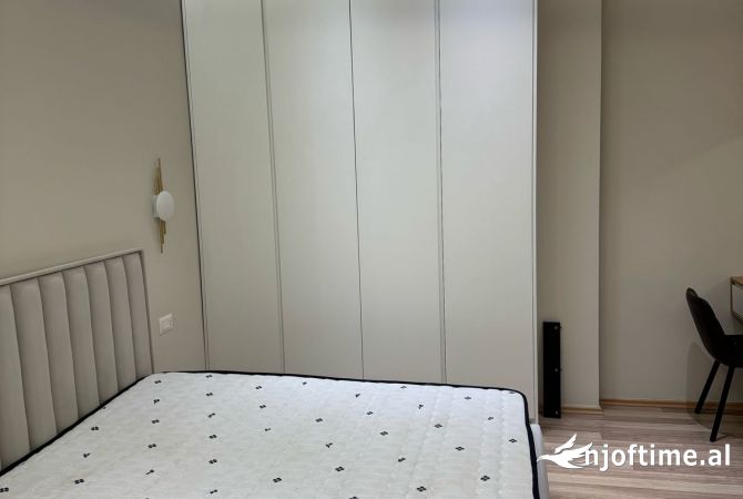 Shtepi me qera 2+1 ne Tirane - 600 Euro
