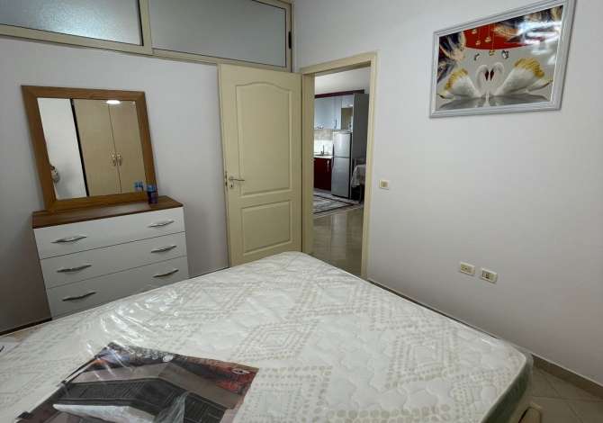 Shtepi ne shitje Apartament ne Tirane, 2+1, Mobilimi E mobiluar, Pagesa 115,000  Euro.
