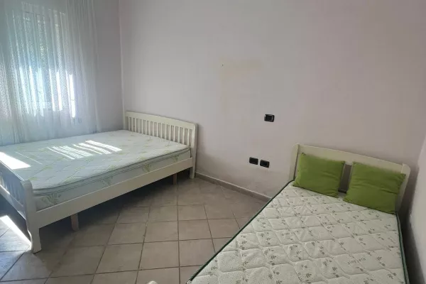 Casa in affitto 1+1 a Tirana - 40,000 Leke