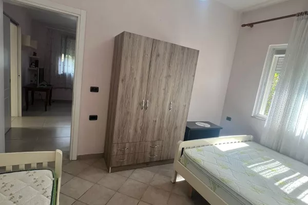 Casa in affitto 1+1 a Tirana - 40,000 Leke