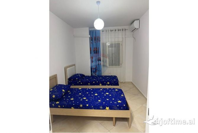 Shtepi me qera 2+1 ne Tirane - 700 Euro