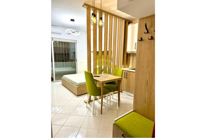 Shtepi me qera Garsoniere ne Tirane - 500 Euro