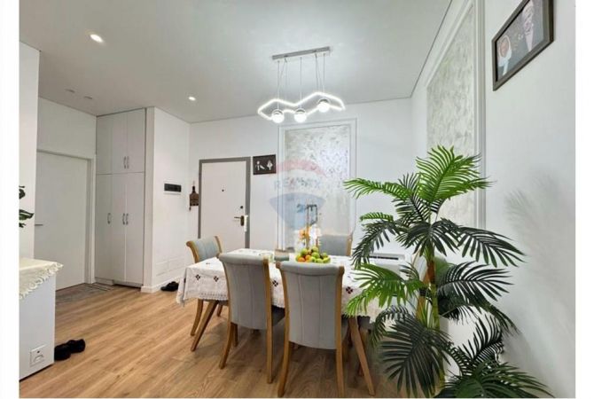 Shtepi me qera 1+1 ne Tirane - 600 Euro