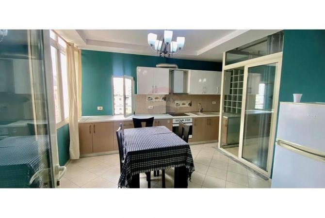 Shtepi me qera Apartament ne Tirane, 1+1, Mobilimi E mobiluar, Pagesa 500  Euro.