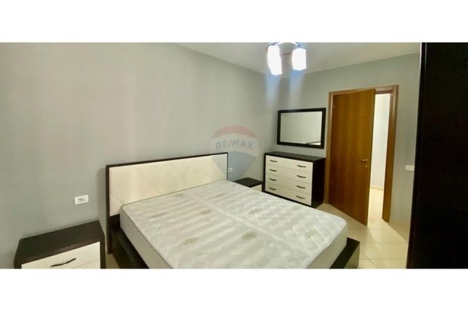 Shtepi me qera Apartament ne Tirane, 1+1, Mobilimi E mobiluar, Pagesa 500  Euro.